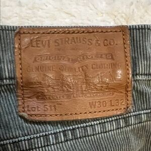 Vintage Levi's Men's Corduroy Jeans in Gray